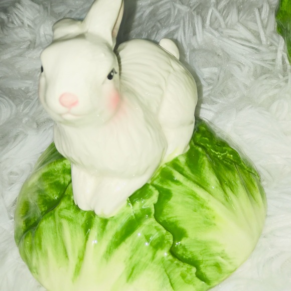 Rabbit Hopper Lane Cabbage Pottery - Picture 5 of 15